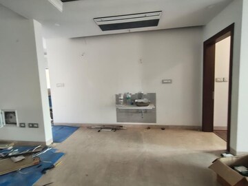 Room in 3 BHK Apartment at Aparna One, Shaikpet – for Rent