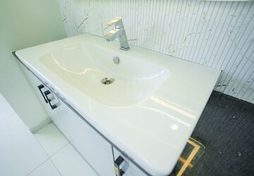 Bathroom in 3 BHK Apartment at Jayabheri The Nirvana, Gopanpally – for Rent