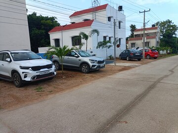 Parking in 4 BHK Villa at Kokapet – for Sale