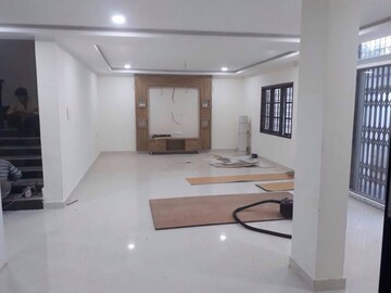 Room in 4 BHK Villa at Kokapet – for Sale