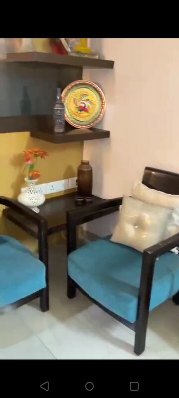 Living Room in 2.5 BHK Villa at Varun Enclave, Sector 28 – for Rent