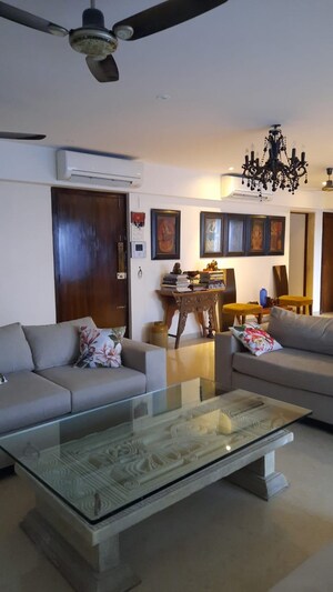 Living Room in 3.5 BHK Apartment at Casa Di Rosa, Bandra West – for Rent