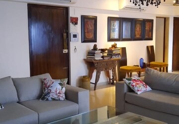 Living Room in 3.5 BHK Apartment at Casa Di Rosa, Bandra West – for Rent