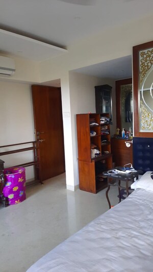 Living Room in 3.5 BHK Apartment at Casa Di Rosa, Bandra West – for Rent