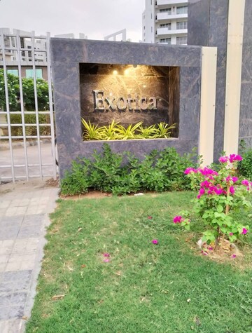 4 BHK Apartment – Garden View at Parsvnath Exotica, Sector 53 - for Sale