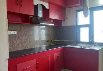 Kitchen in 4 BHK Independent House at Sheetal Residency Kamta, Kamta – for Sale