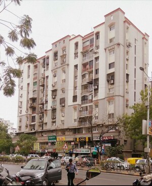2 BHK Apartment For Rent in Bodakdev