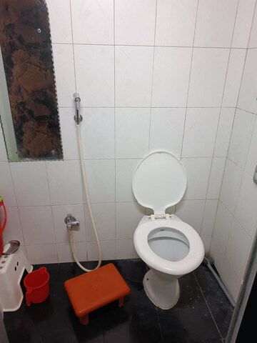 Bathroom in 1.5 BHK Apartment at Prabhadevi – for Rent