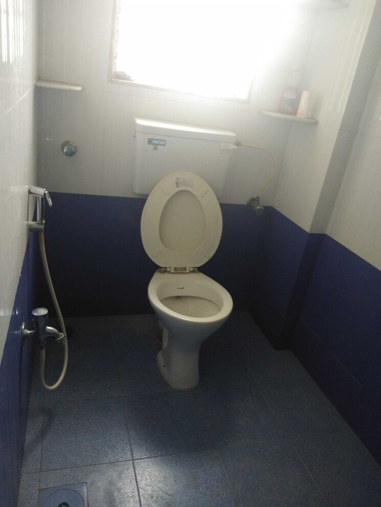 Bathroom, dheeraj-savera-1 1 RK 301 Sq.Ft. Apartment In Borivali East Mumbai 9357003