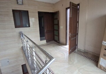 Staircase in 6+ BHK Villa at Silver City Extention, Vip Road – for Rent