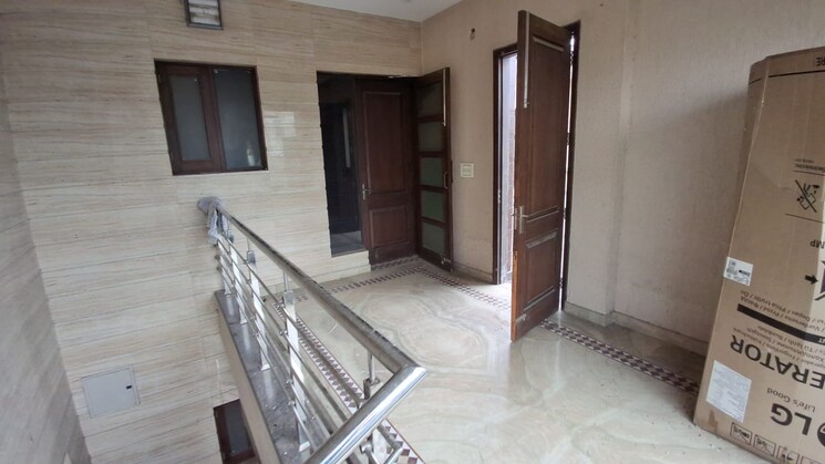 undefined, silver-city-extention 6+ Bedroom 5000 Sq.Ft. Villa In Vip Road Zirakpur 9357002