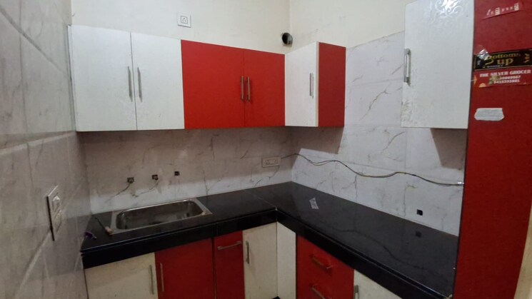 Kitchen, silver-city-extention 6+ Bedroom 5000 Sq.Ft. Villa In Vip Road Zirakpur 9357002
