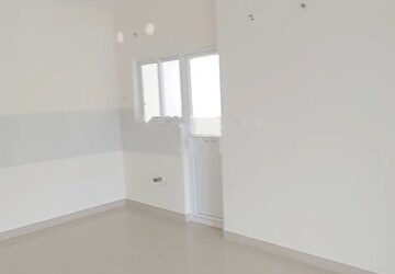 Room in 2 BHK Apartment at Adarsh Greens, Kogilu – for Rent