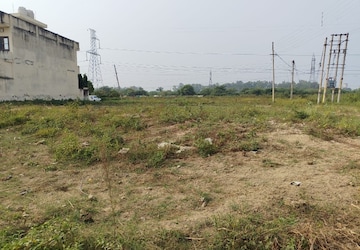 Plot For Sale in Sector 32