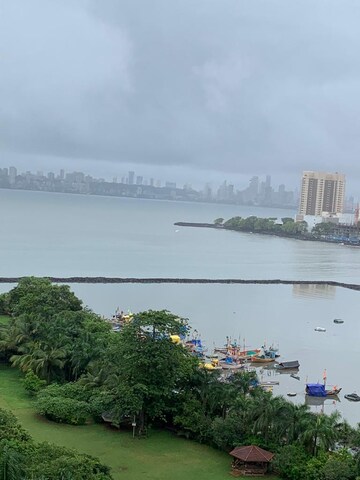 3 BHK Apartment – Exterior View View at Cuffe Parade - for Rent