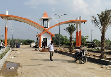 Plot For Sale in Barsana
