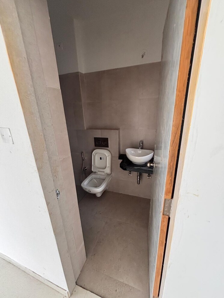 Bathroom, marathon-nexworld-aura 1 Bedroom 431 Sq.Ft. Apartment In Dombivli East Thane 9357102