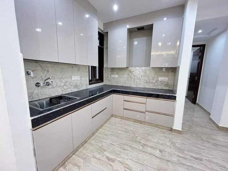 Kitchen, chattarpur 3 Bedroom 1000 Sq.Ft. Builder Floor In Chattarpur Delhi 9357145