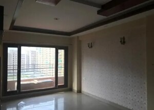 Room in 3.5 BHK Apartment at RPS Savana, Sector 88 – for Rent