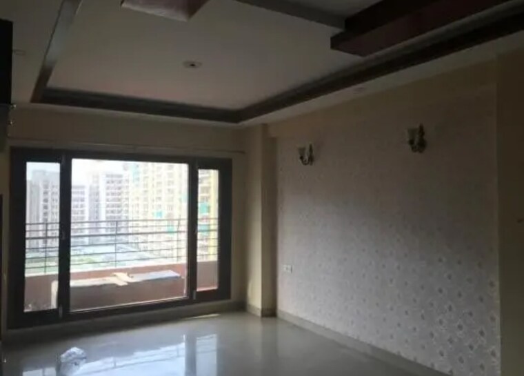 Room, rps-savana 3.5 Bedroom 1800 Sq.Ft. Apartment In Sector 88 Faridabad 9357260