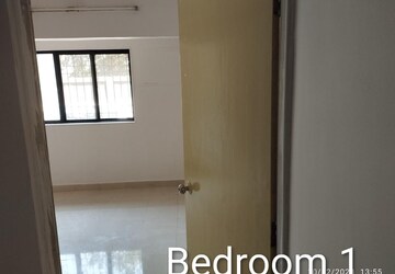 Room in 1 BHK Apartment at Kharghar Sector 11 – for Sale