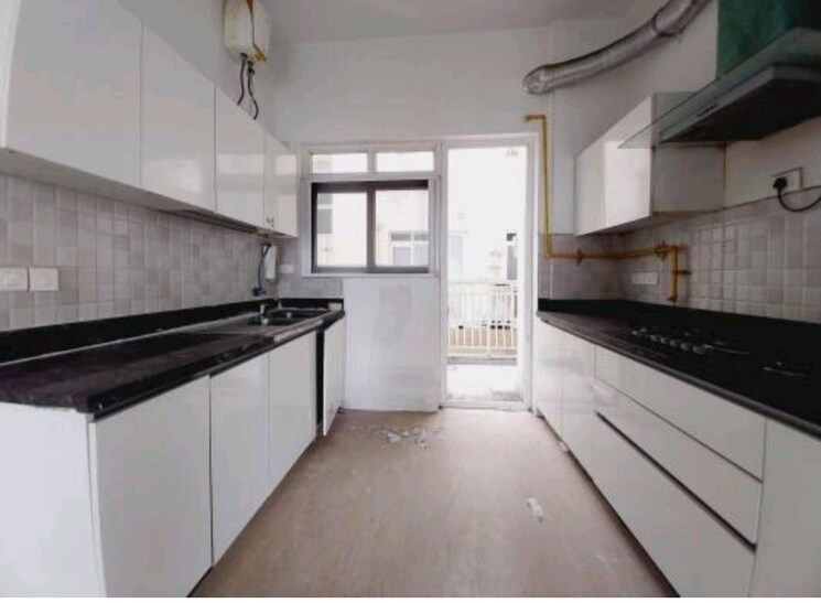 Kitchen, bptp-mansions-park-prime 4 Bedroom 3044 Sq.Ft. Apartment In Sector 66 Gurgaon 9357274