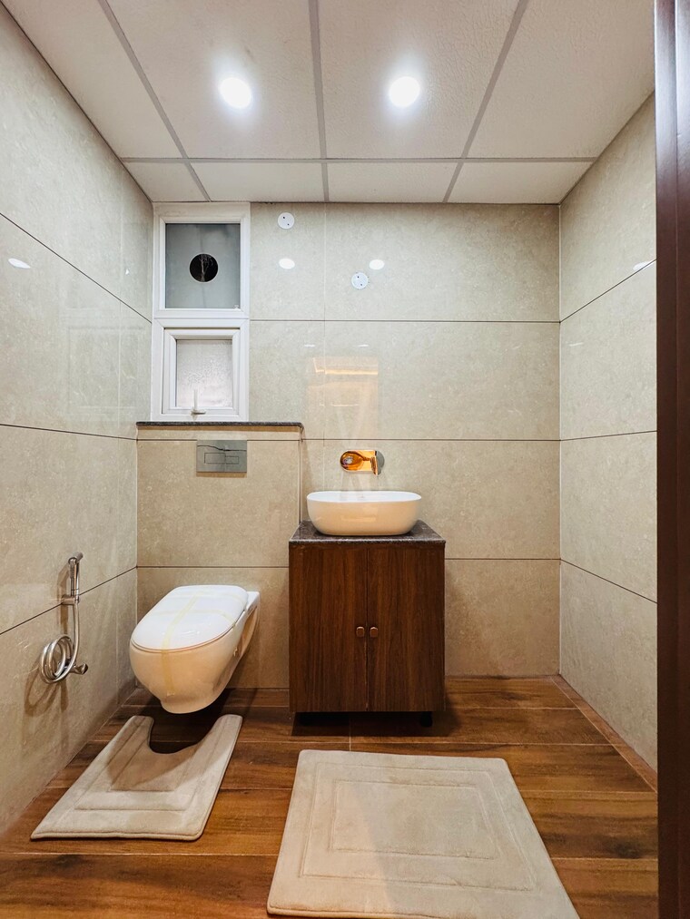 Bathroom, ambala highway 3 Bedroom 1800 Sq.Ft. Builder Floor In Ambala Highway Zirakpur 9357287
