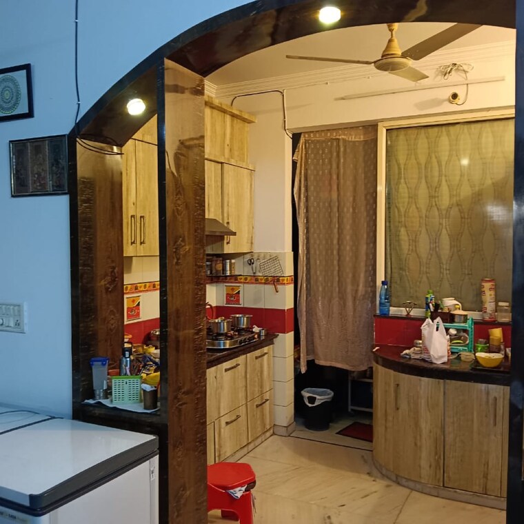 Kitchen, d block shastri nagar 5 Bedroom 167 Sq.Yd. Villa In D Block Shastri Nagar Ghaziabad 9357392