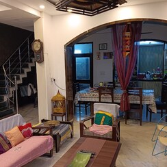 5 BHK + Pooja Room Villa For Sale in D Block Shastri Nagar