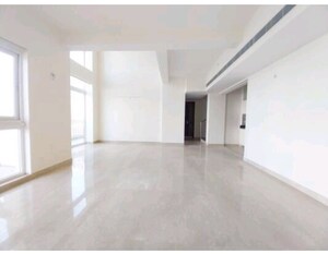 Room in 3 BHK Apartment at M3M Merlin, Sector 67 – for Sale