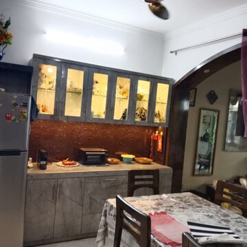 Bedroom in 5 BHK Villa at D Block Shastri Nagar – for Sale
