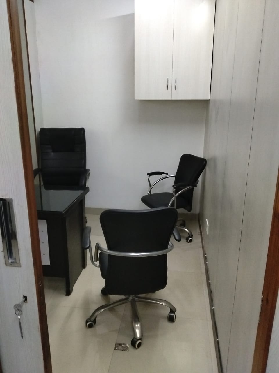 Office Space For Rent in Excellent Office