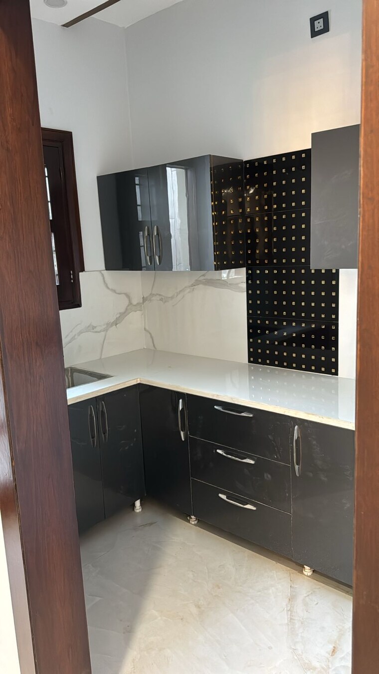 Kitchen, sunny enclave 2.5 Bedroom 220 Sq.Yd. Independent House In Sunny Enclave Mohali 9357362