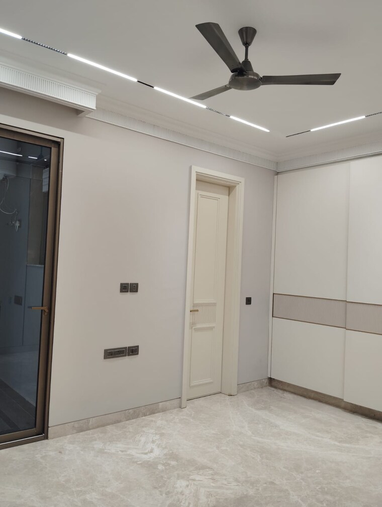 Other, boutique-residential-apartments-c-253 3 Bedroom 1600 Sq.Ft. Builder Floor In Defence Colony Delhi 9357408