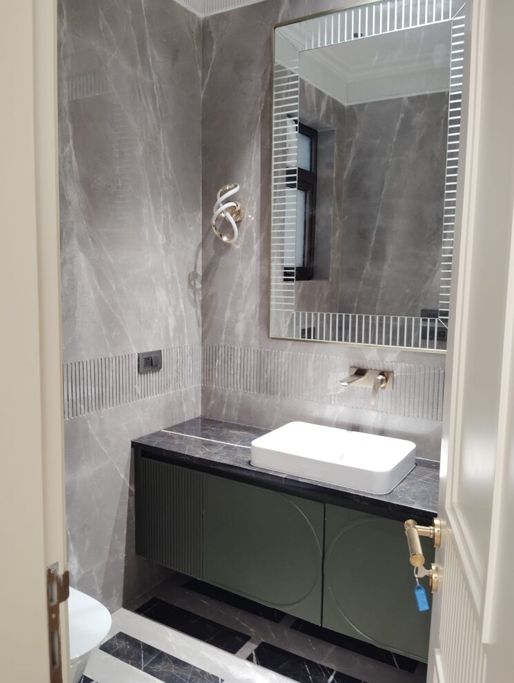 Bathroom, boutique-residential-apartments-c-253 3 Bedroom 1600 Sq.Ft. Builder Floor In Defence Colony Delhi 9357408