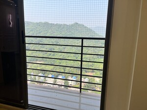 Room in 2 BHK Apartment at Bhimjyani Verraton, Thane West – for Rent