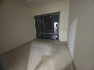 Room in 3 BHK Apartment at Piramal Mahalaxmi, Mahalaxmi – for Rent