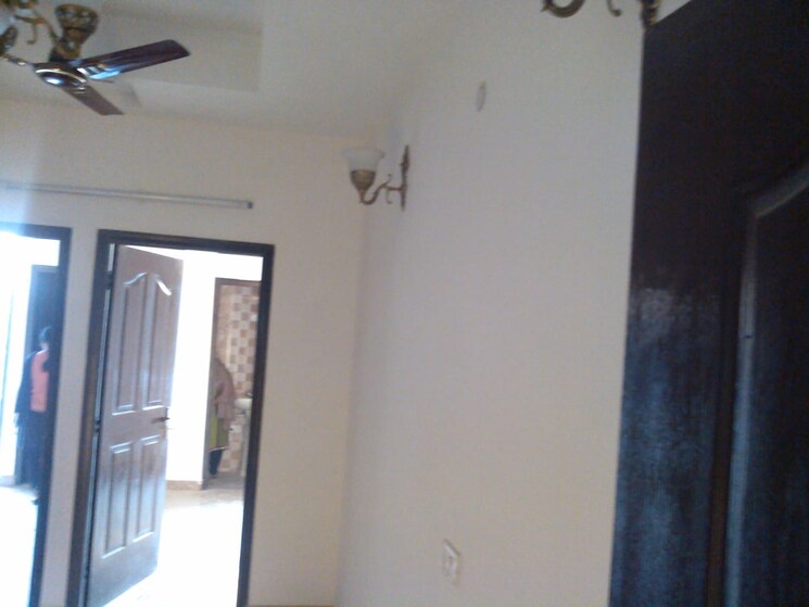 undefined, vidhayak-colony 2 Bedroom 75 Sq.Yd. Apartment In Nyay Khand I Ghaziabad 9357443