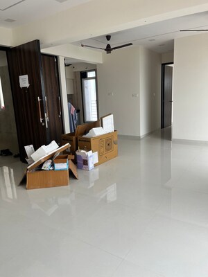 Living Room in 3 BHK Apartment at Sheth Zuri, Eastern Express Highway – for Rent