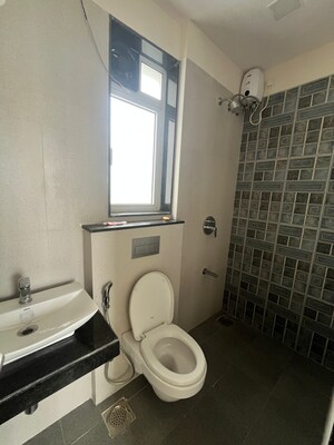 Bathroom in 3 BHK Apartment at Sheth Zuri, Eastern Express Highway – for Rent