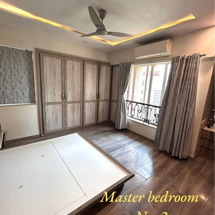 Team Area, hiranandani-meadows 3 Bedroom 1345 Sq.Ft. Apartment In Manpada Thane 9357518