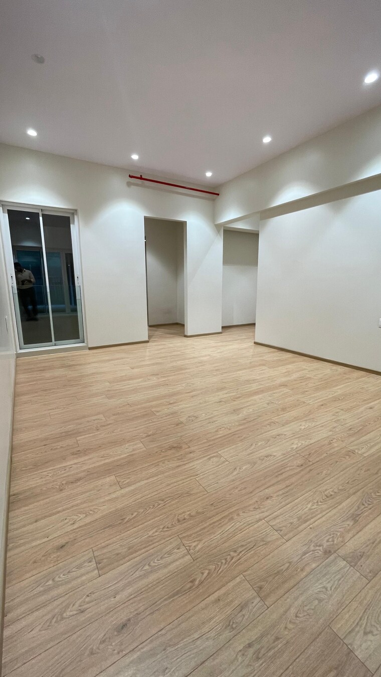 Room, mira road 3 Bedroom 1536 Sq.Ft. Apartment In Mira Road Thane 9357513