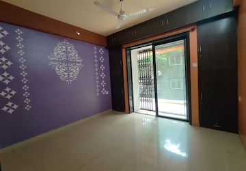 Room in 2 BHK Apartment at Shreyas Shelters Palladium Exotica Phase I, Dhanori – for Sale