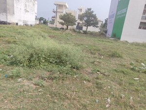 Plot For Sale in Sector 32