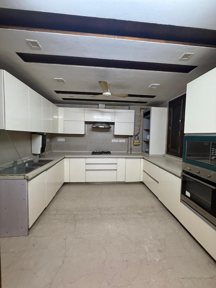 Kitchen, greater kailash ii 3 Bedroom 2000 Sq.Ft. Builder Floor In Greater Kailash ii Delhi 9357625