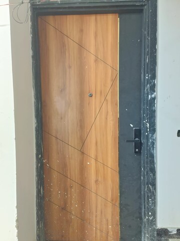 Furnished Amenities in 2 BHK Builder Floor at Sector 104 – for Sale