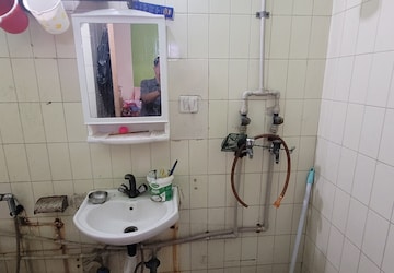 Bathroom in 2 BHK Builder Floor at Vaishali Sector 5 – for Sale