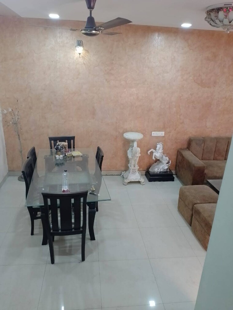 Living Room, shankar nagar 3 Bedroom 1700 Sq.Ft. Apartment In Shankar Nagar Raipur 9357676