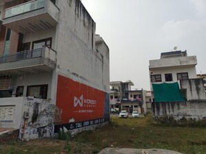  Plot For Sale in Sector 32