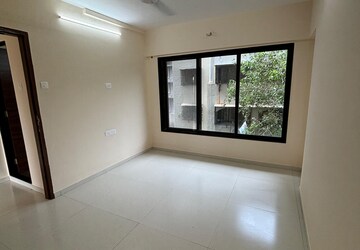 2 BHK Apartment For Sale in Diamond Industrial Estate, Dahisar East